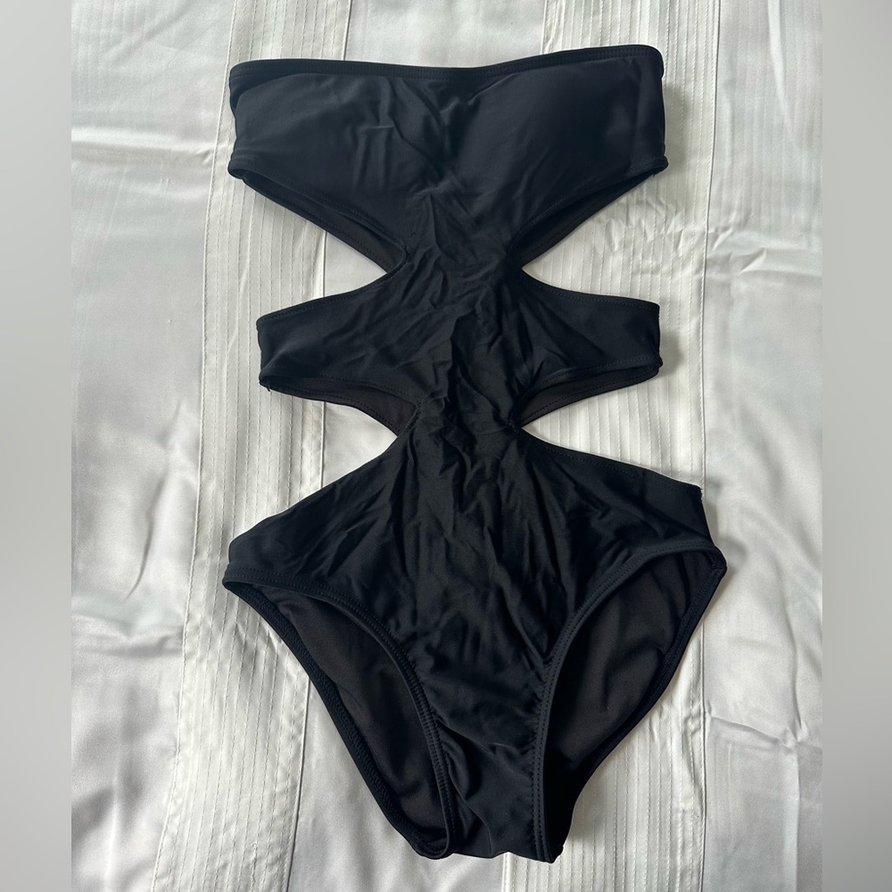 Black Missguided cut out one piece swimsuit